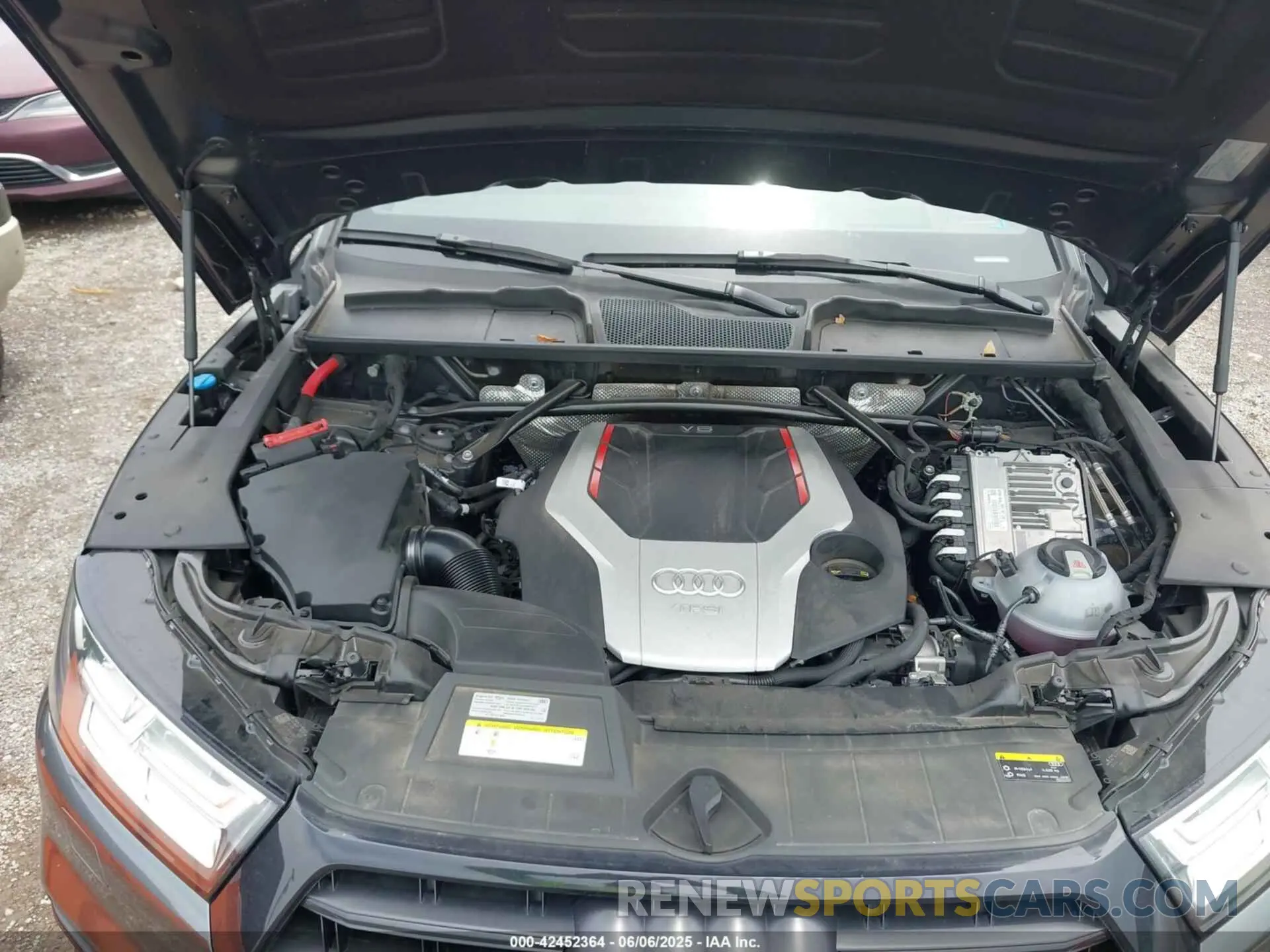 10 Photograph of a damaged car WA1C4AFY1L2107498 AUDI SQ5 2020