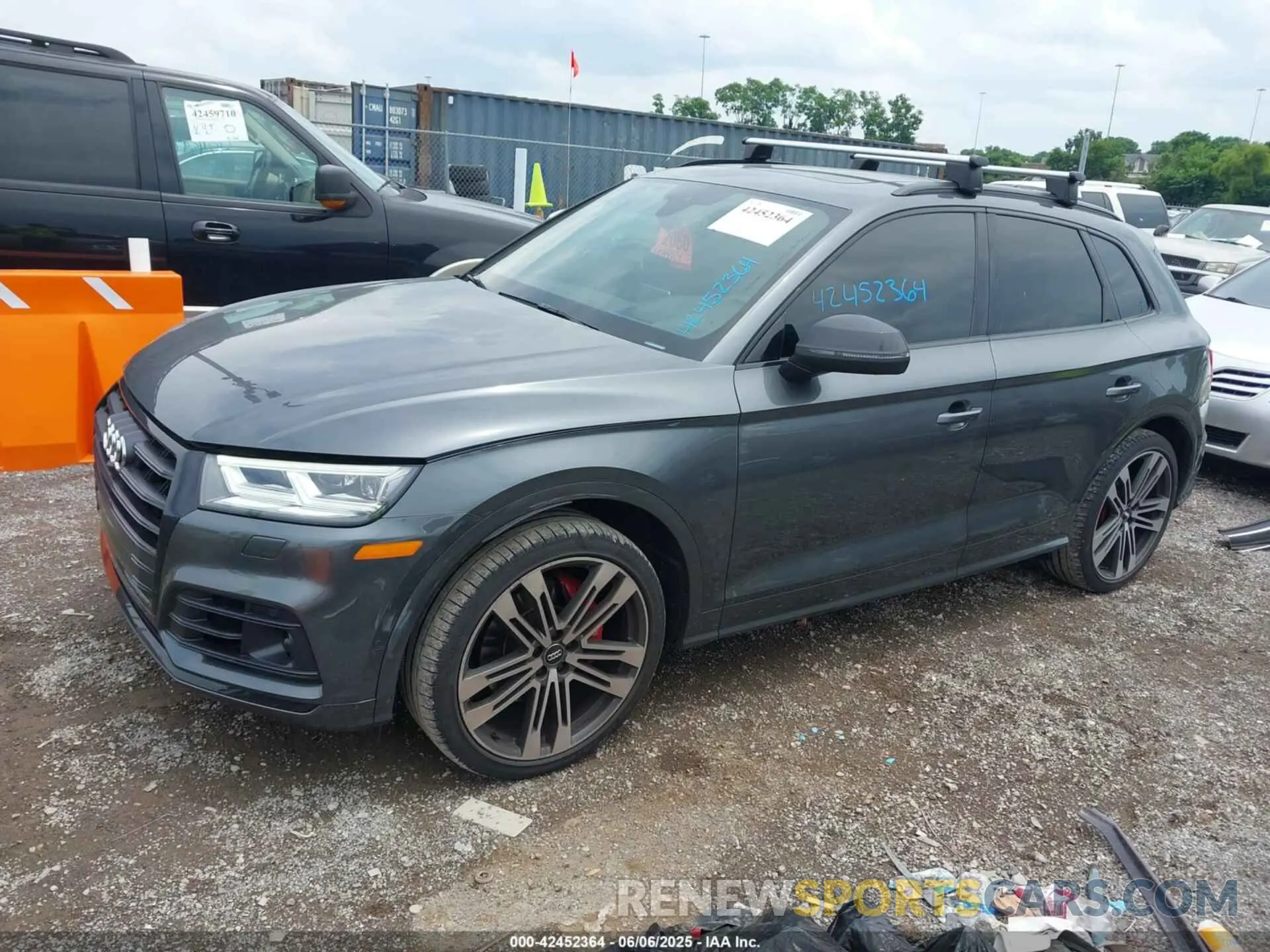 2 Photograph of a damaged car WA1C4AFY1L2107498 AUDI SQ5 2020