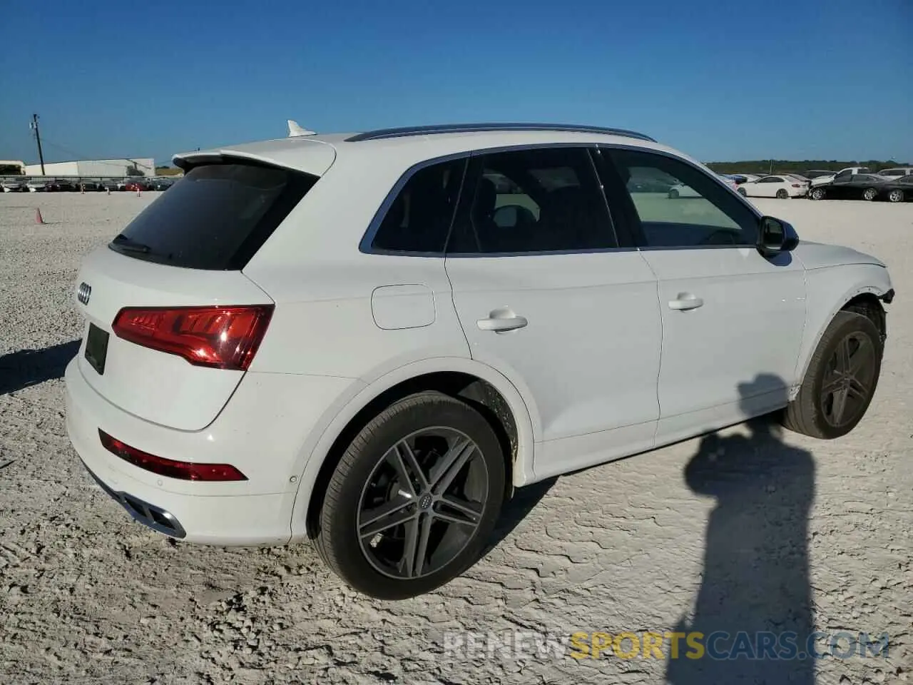 3 Photograph of a damaged car WA1C4AFY3L2095225 AUDI SQ5 2020