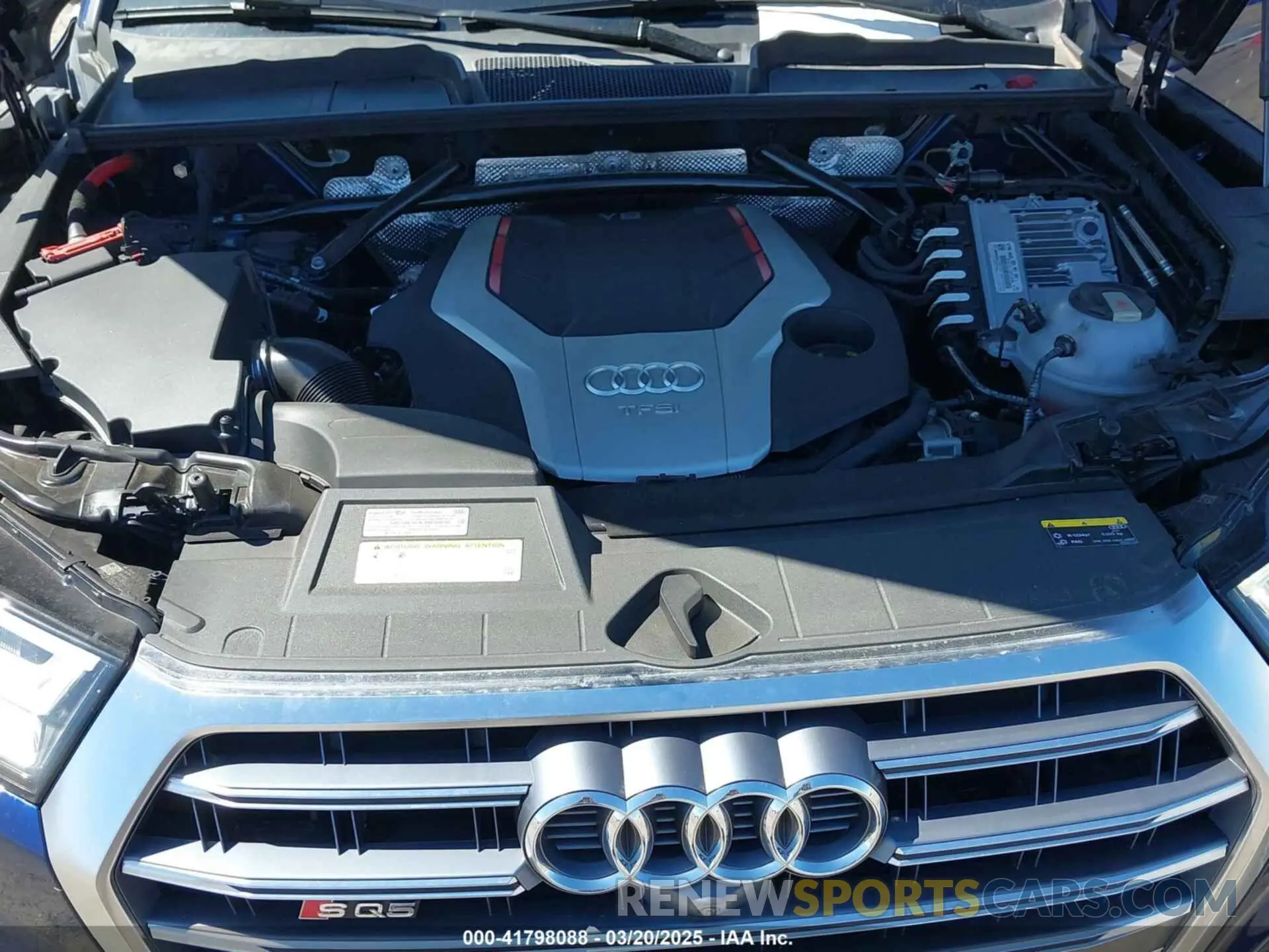 10 Photograph of a damaged car WA1C4AFY6L2020342 AUDI SQ5 2020