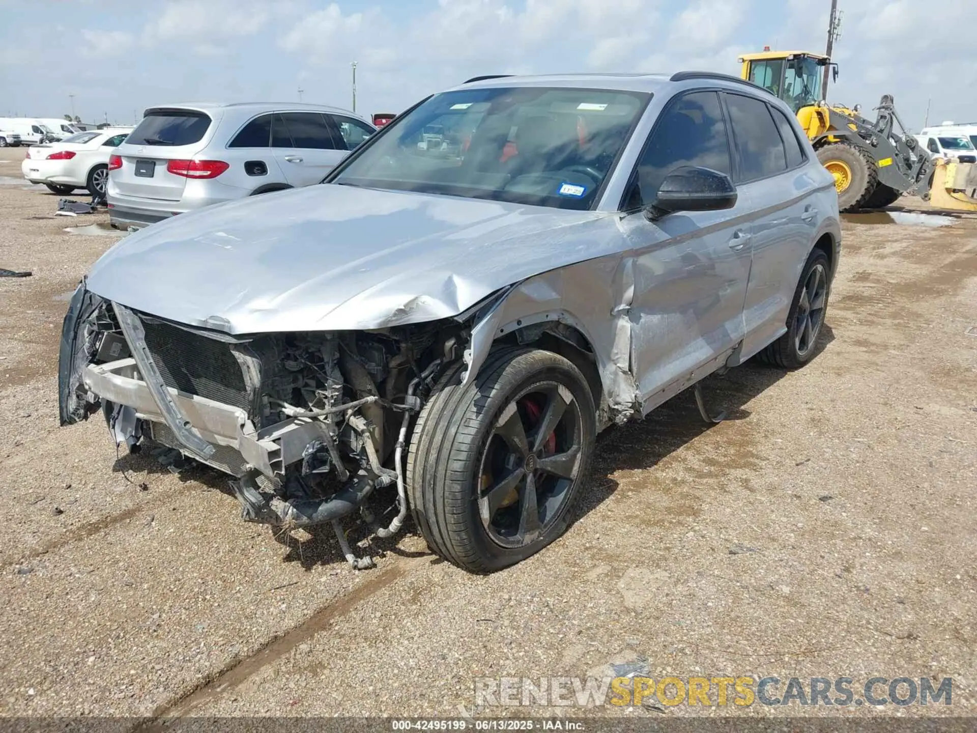 2 Photograph of a damaged car WA1C4AFYXL2122274 AUDI SQ5 2020