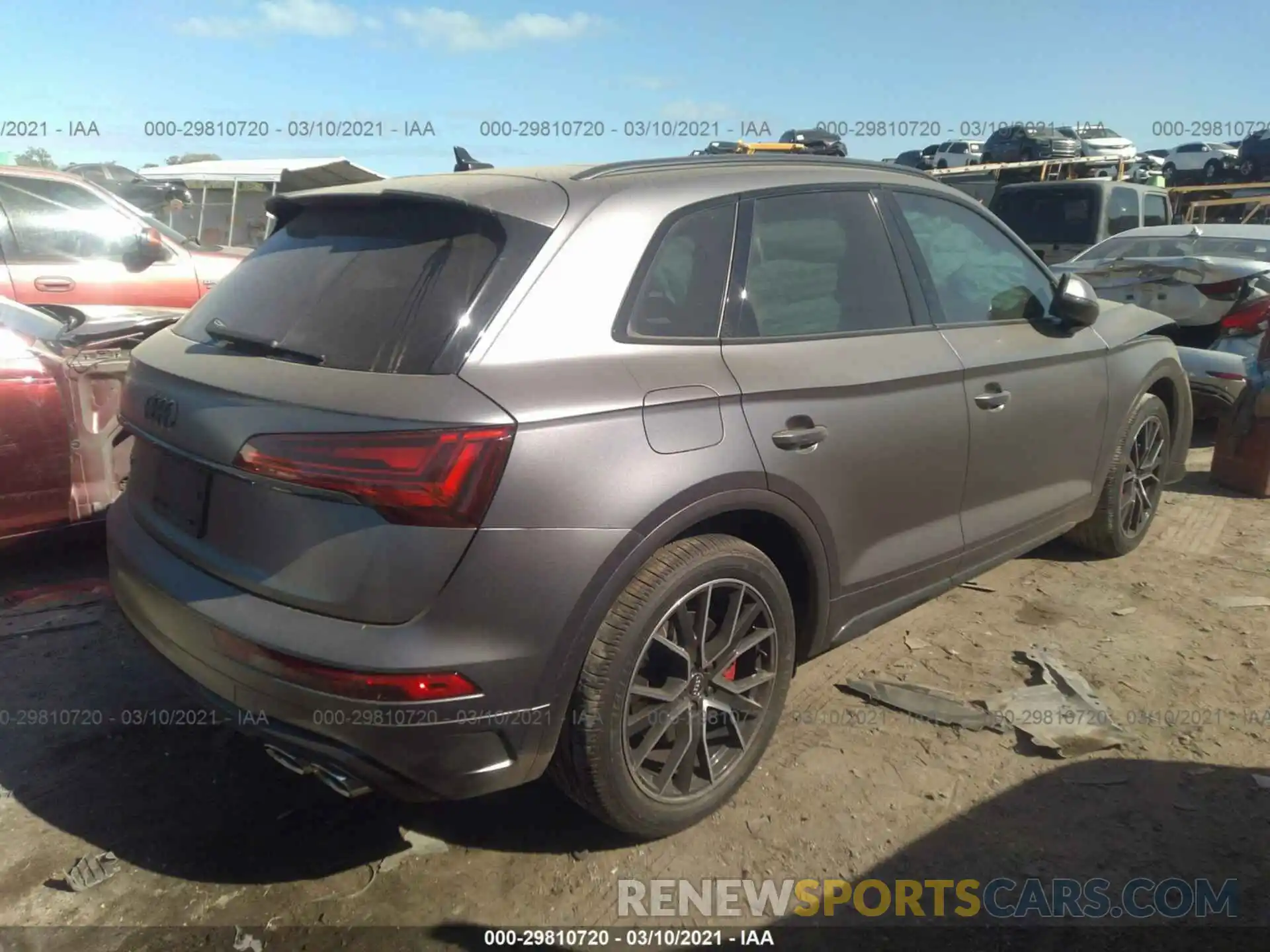 4 Photograph of a damaged car WA1B4AFY0M2001539 AUDI SQ5 2021