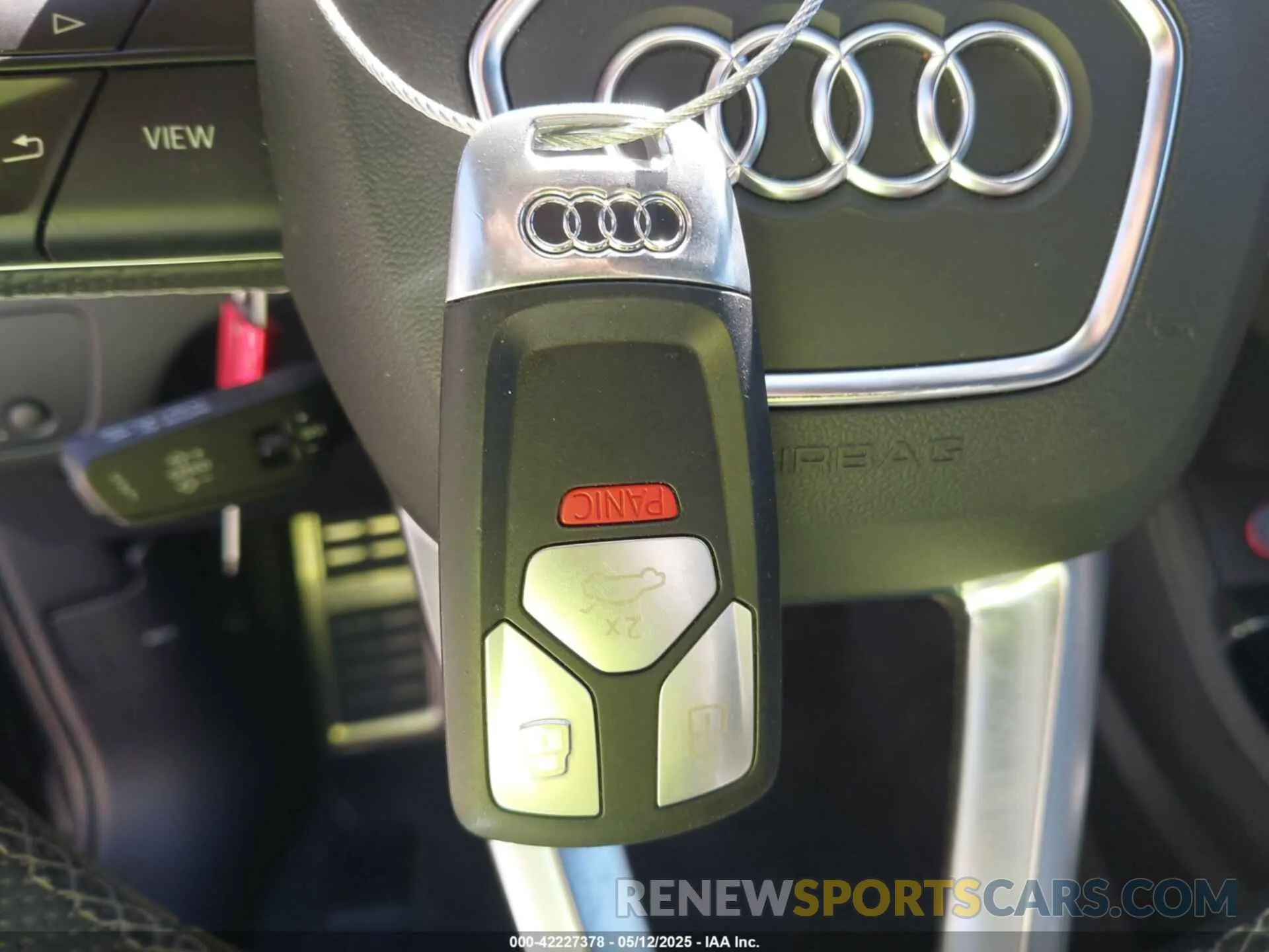 11 Photograph of a damaged car WA1B4AFY1M2001646 AUDI SQ5 2021
