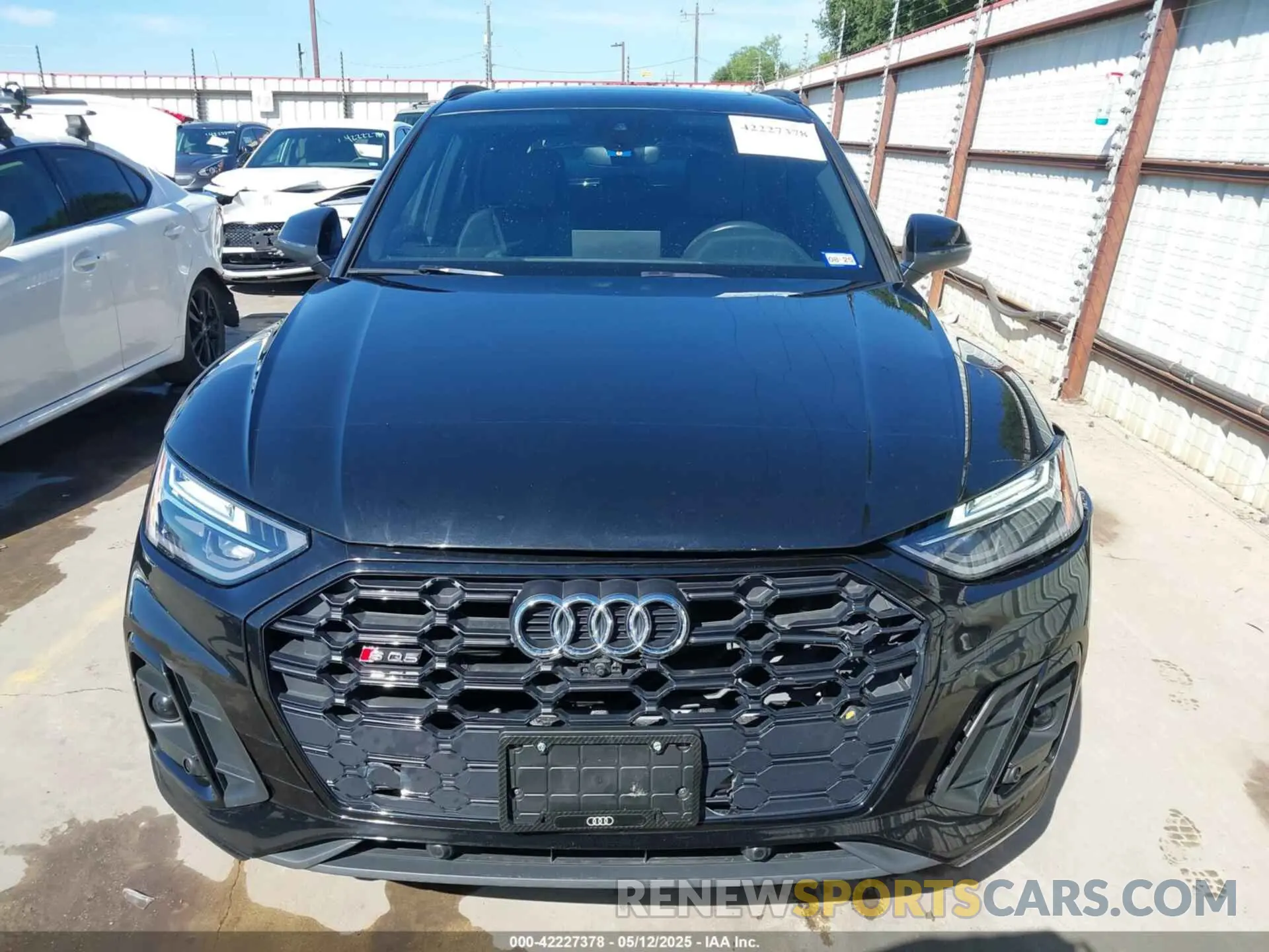 12 Photograph of a damaged car WA1B4AFY1M2001646 AUDI SQ5 2021