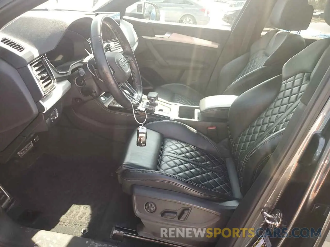 7 Photograph of a damaged car WA1B4AFY1M2035067 AUDI SQ5 2021