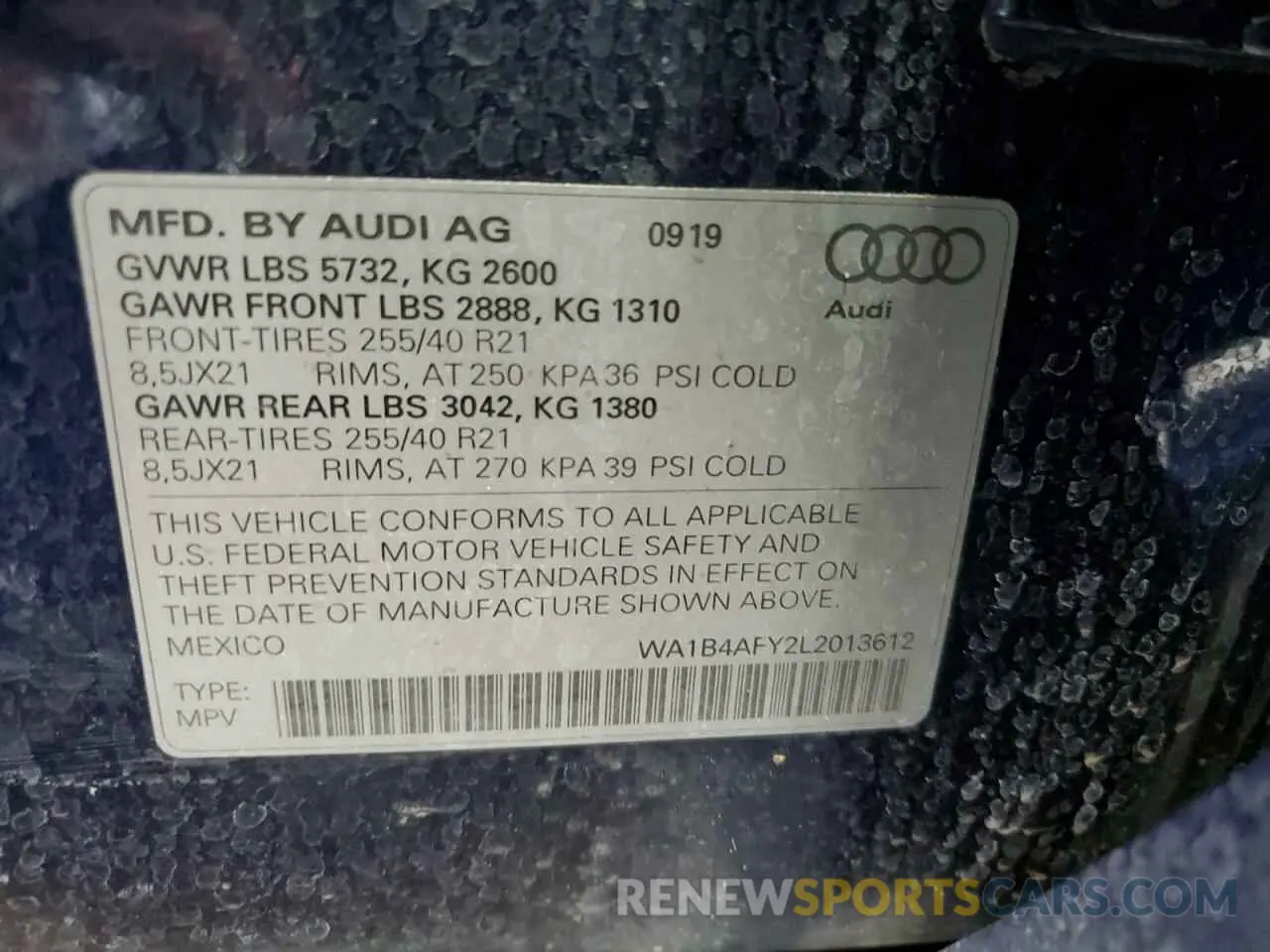 14 Photograph of a damaged car WA1B4AFY2L2013612 AUDI SQ5 2021
