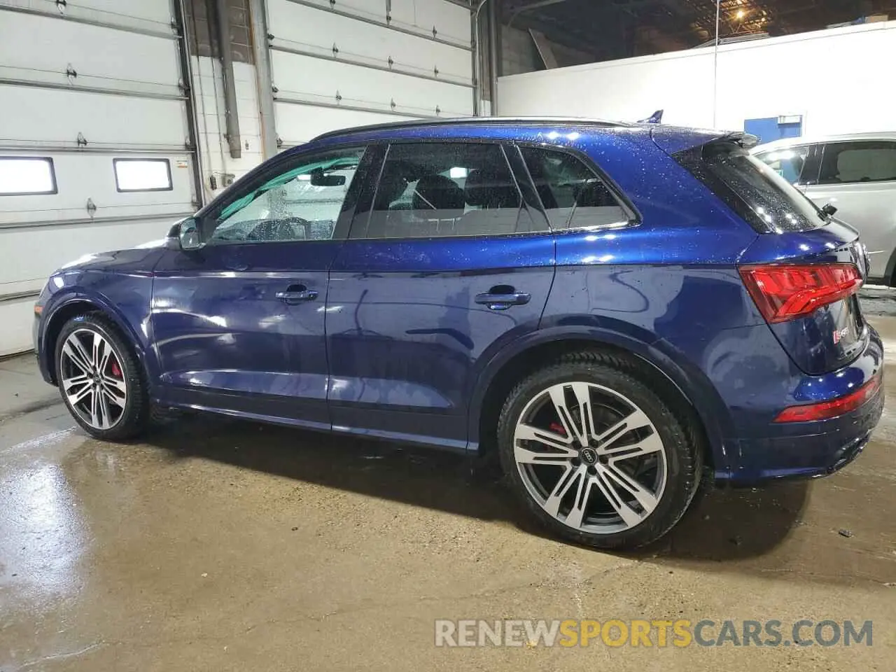 2 Photograph of a damaged car WA1B4AFY2L2013612 AUDI SQ5 2021