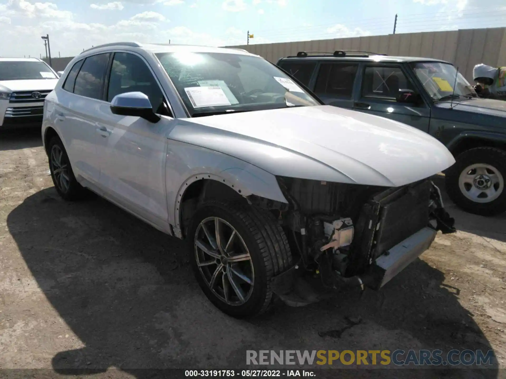 1 Photograph of a damaged car WA1B4AFY2M2035563 AUDI SQ5 2021