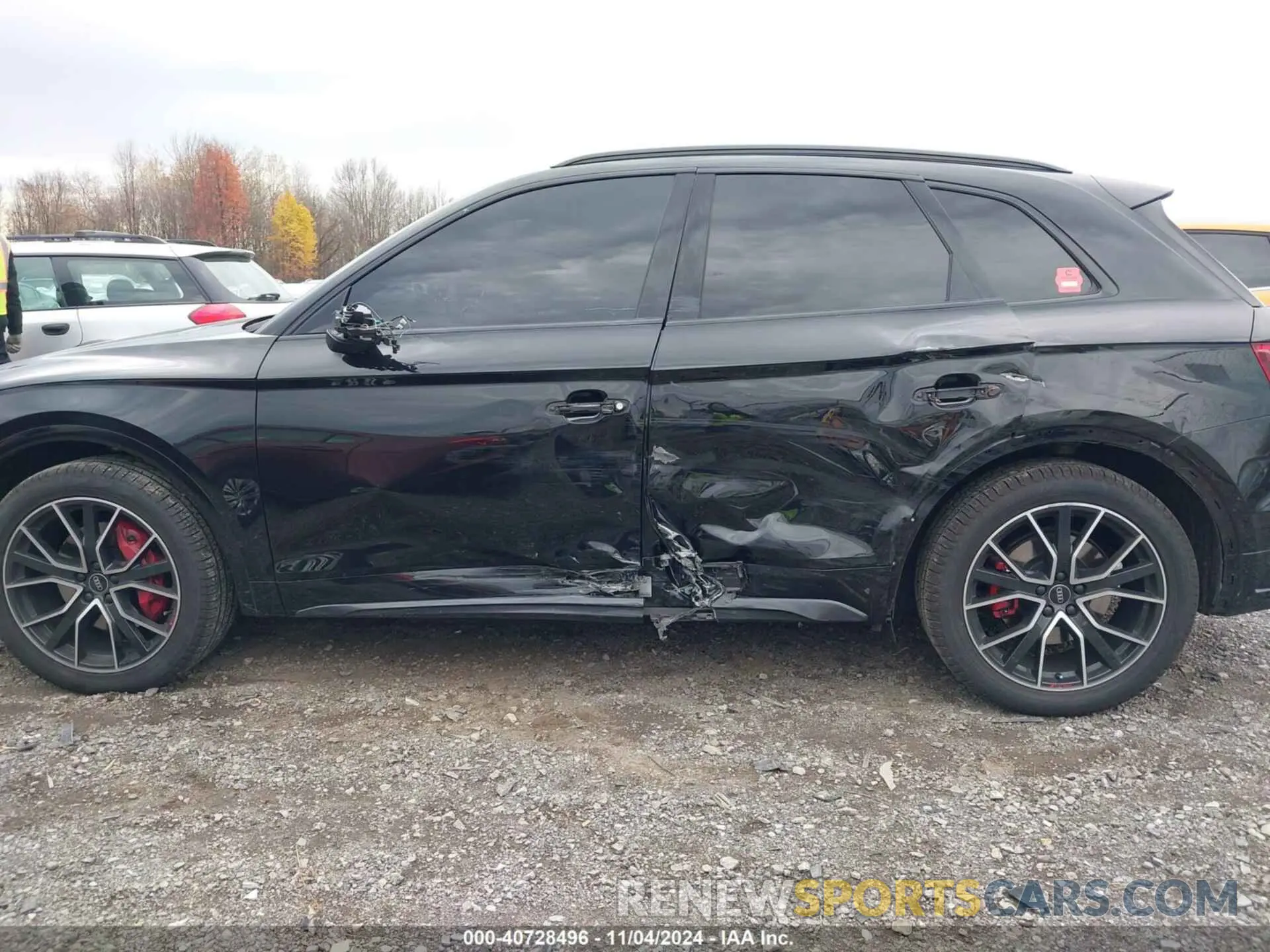12 Photograph of a damaged car WA1B4AFY2M2096640 AUDI SQ5 2021
