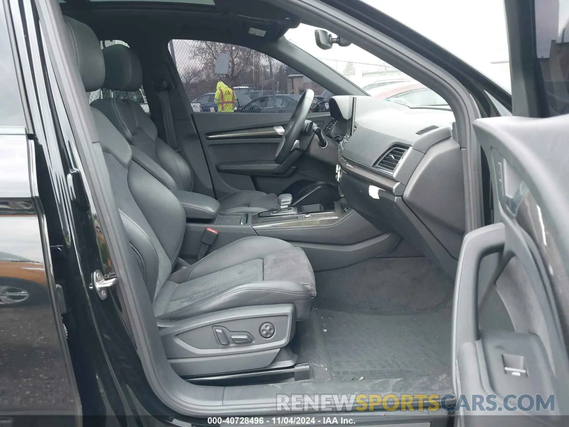 5 Photograph of a damaged car WA1B4AFY2M2096640 AUDI SQ5 2021