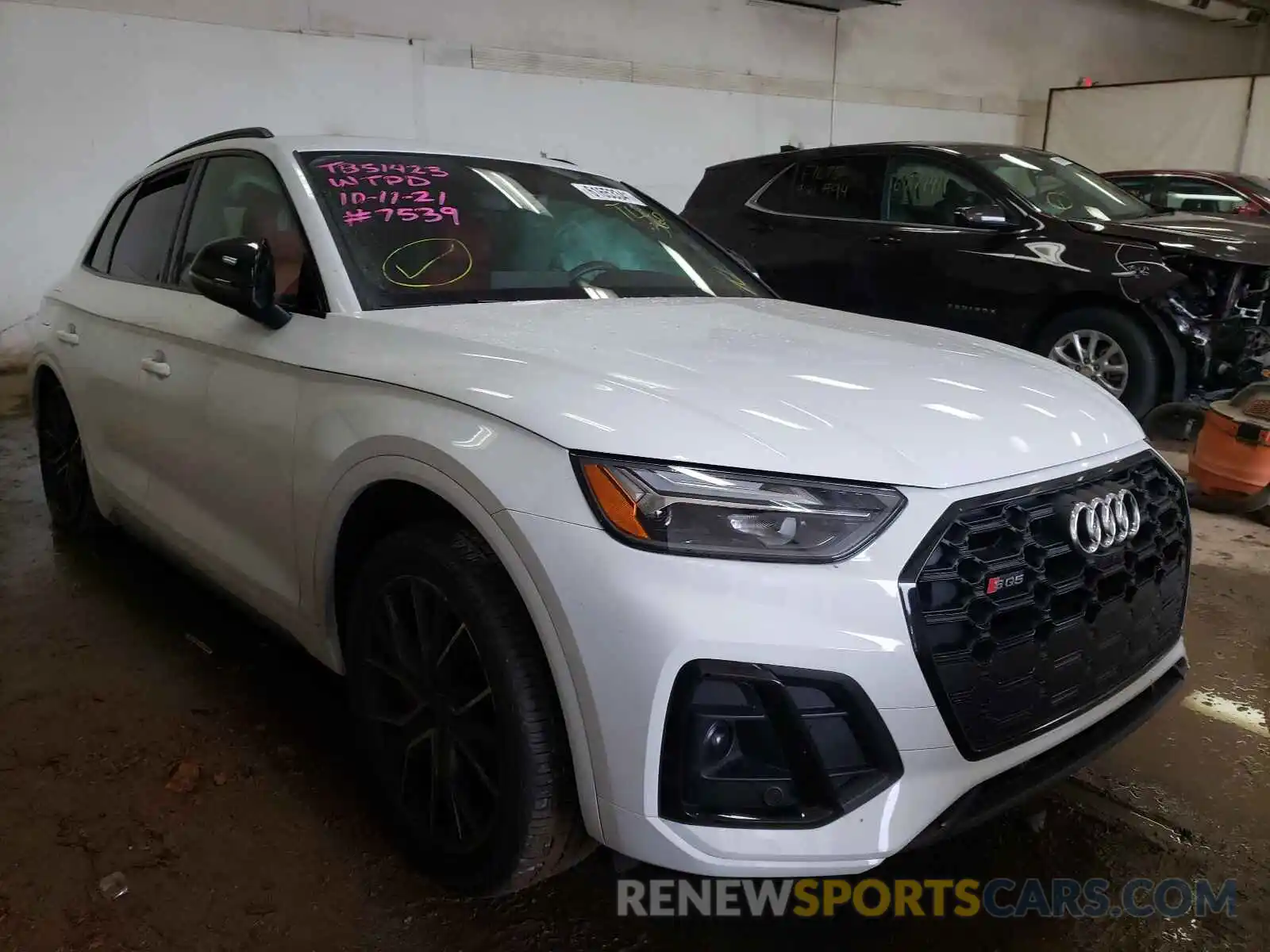 1 Photograph of a damaged car WA1B4AFY3M2017539 AUDI SQ5 2021