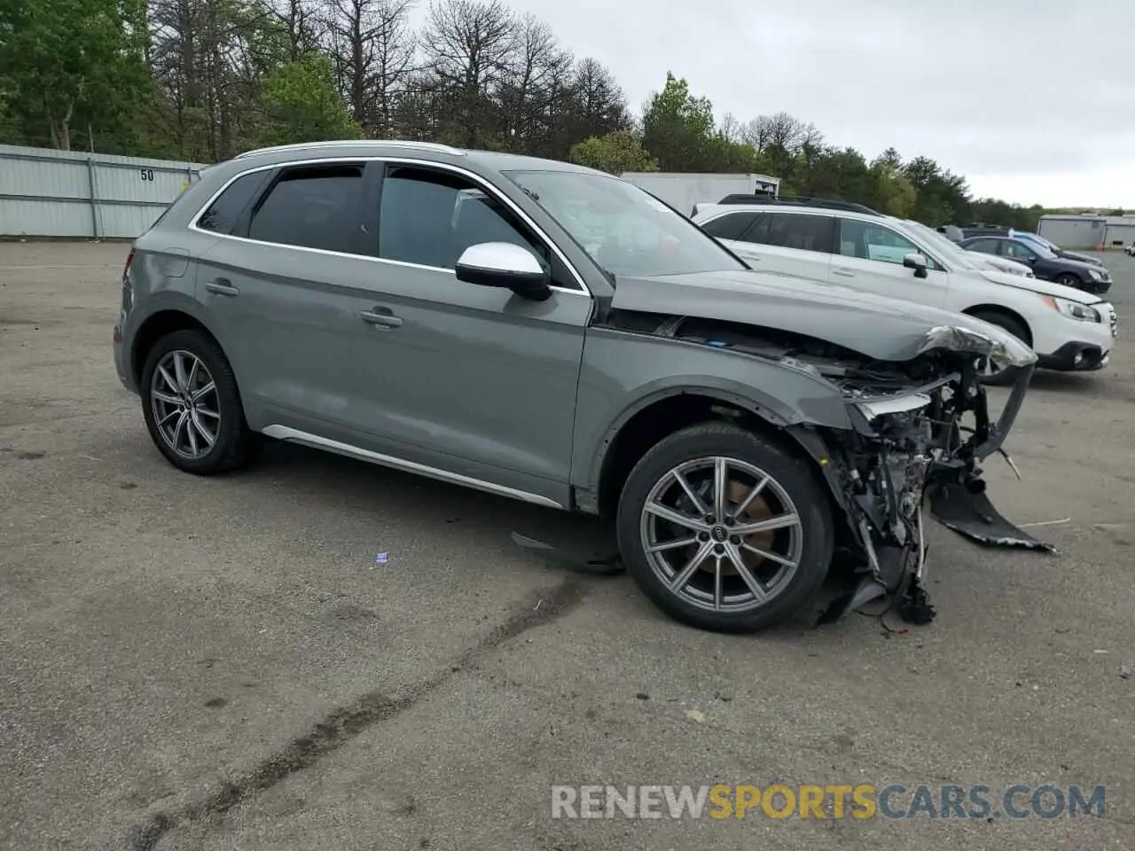 4 Photograph of a damaged car WA1B4AFY5M2047724 AUDI SQ5 2021