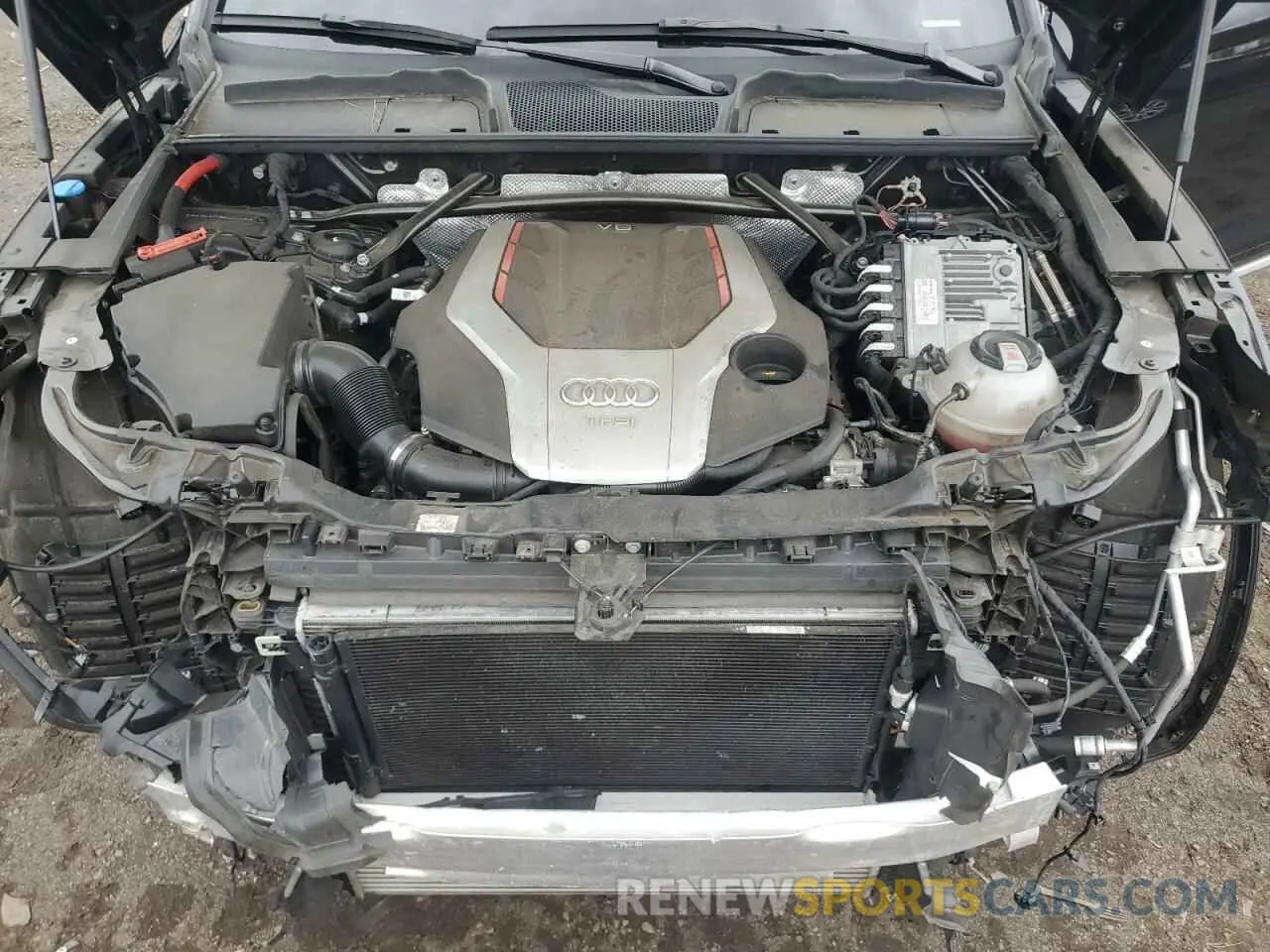 12 Photograph of a damaged car WA1B4AFY9M2022325 AUDI SQ5 2021