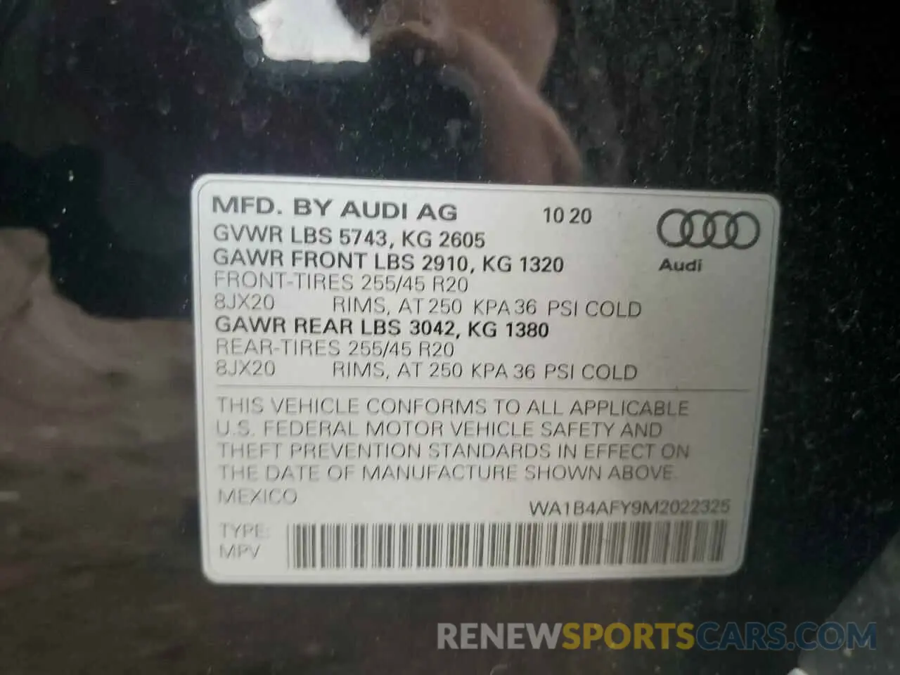 13 Photograph of a damaged car WA1B4AFY9M2022325 AUDI SQ5 2021