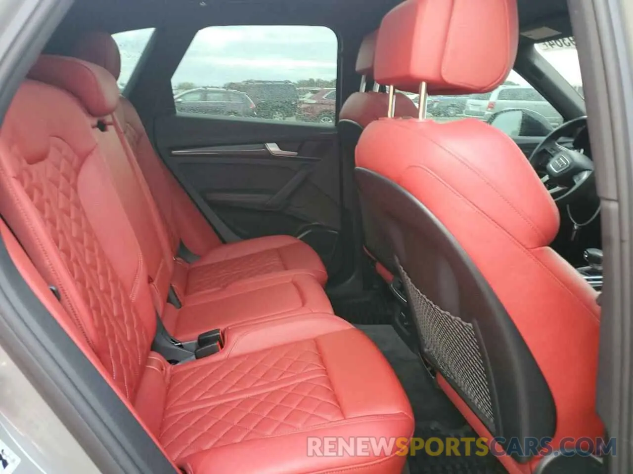 11 Photograph of a damaged car WA1B4AFYXM2097163 AUDI SQ5 2021