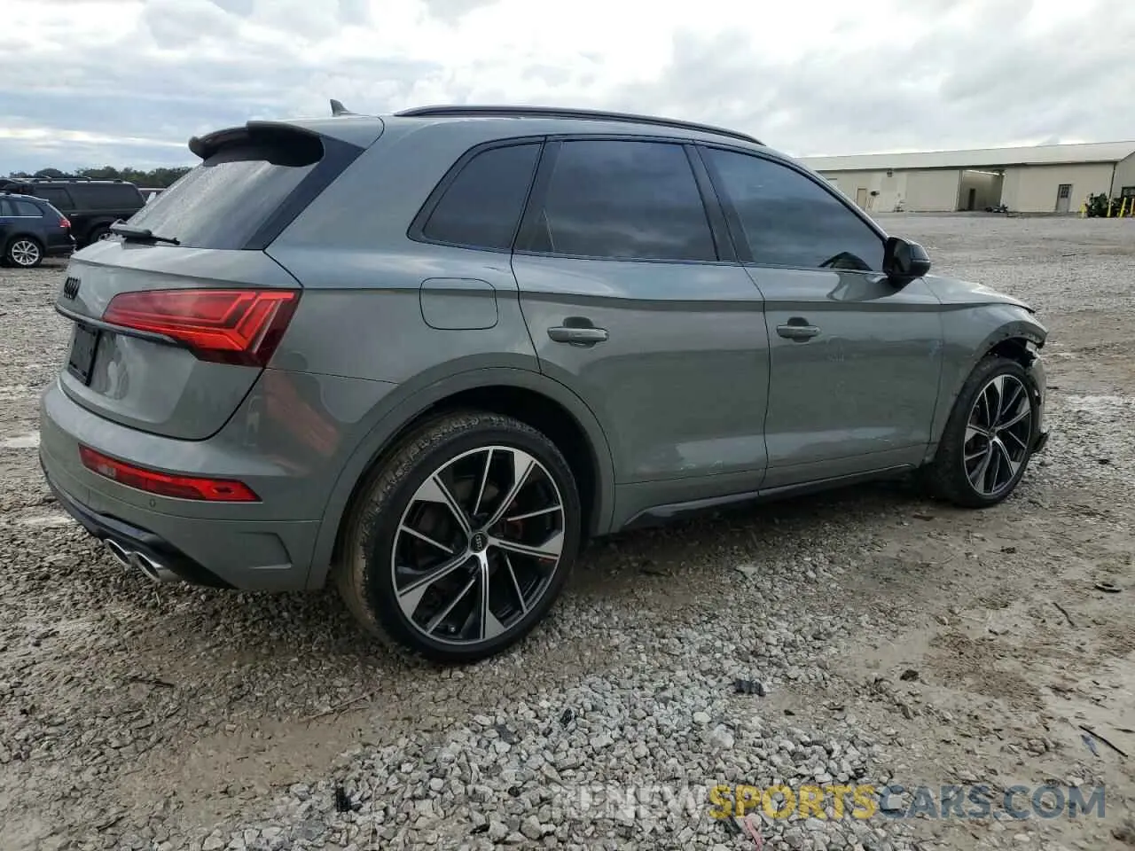 3 Photograph of a damaged car WA1B4AFYXM2097163 AUDI SQ5 2021
