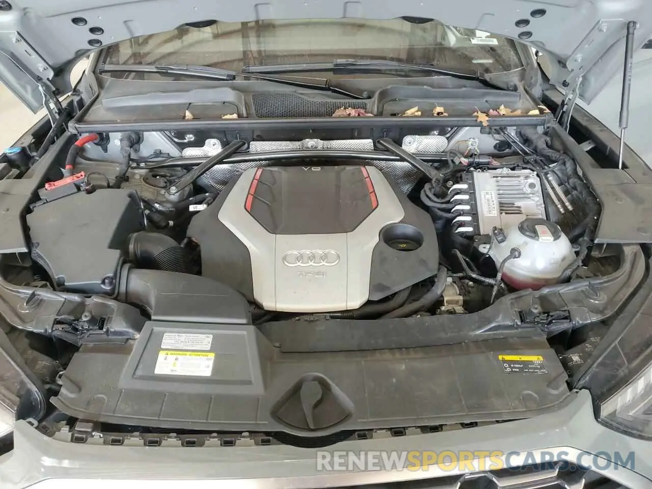 14 Photograph of a damaged car WA1C4AFY3M2069662 AUDI SQ5 2021