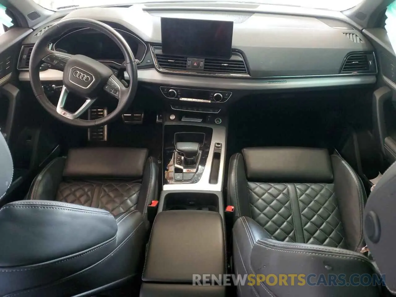8 Photograph of a damaged car WA1C4AFY3M2069662 AUDI SQ5 2021