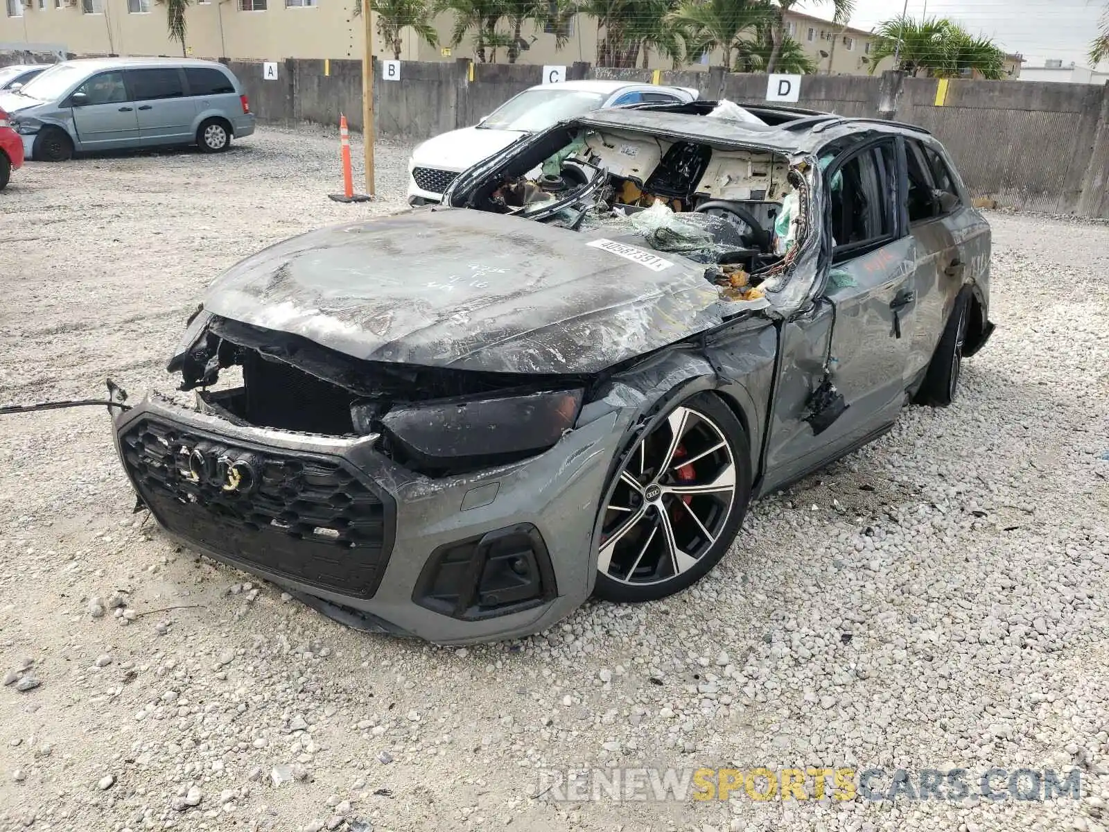 2 Photograph of a damaged car WA1C4AFY7M2034736 AUDI SQ5 2021