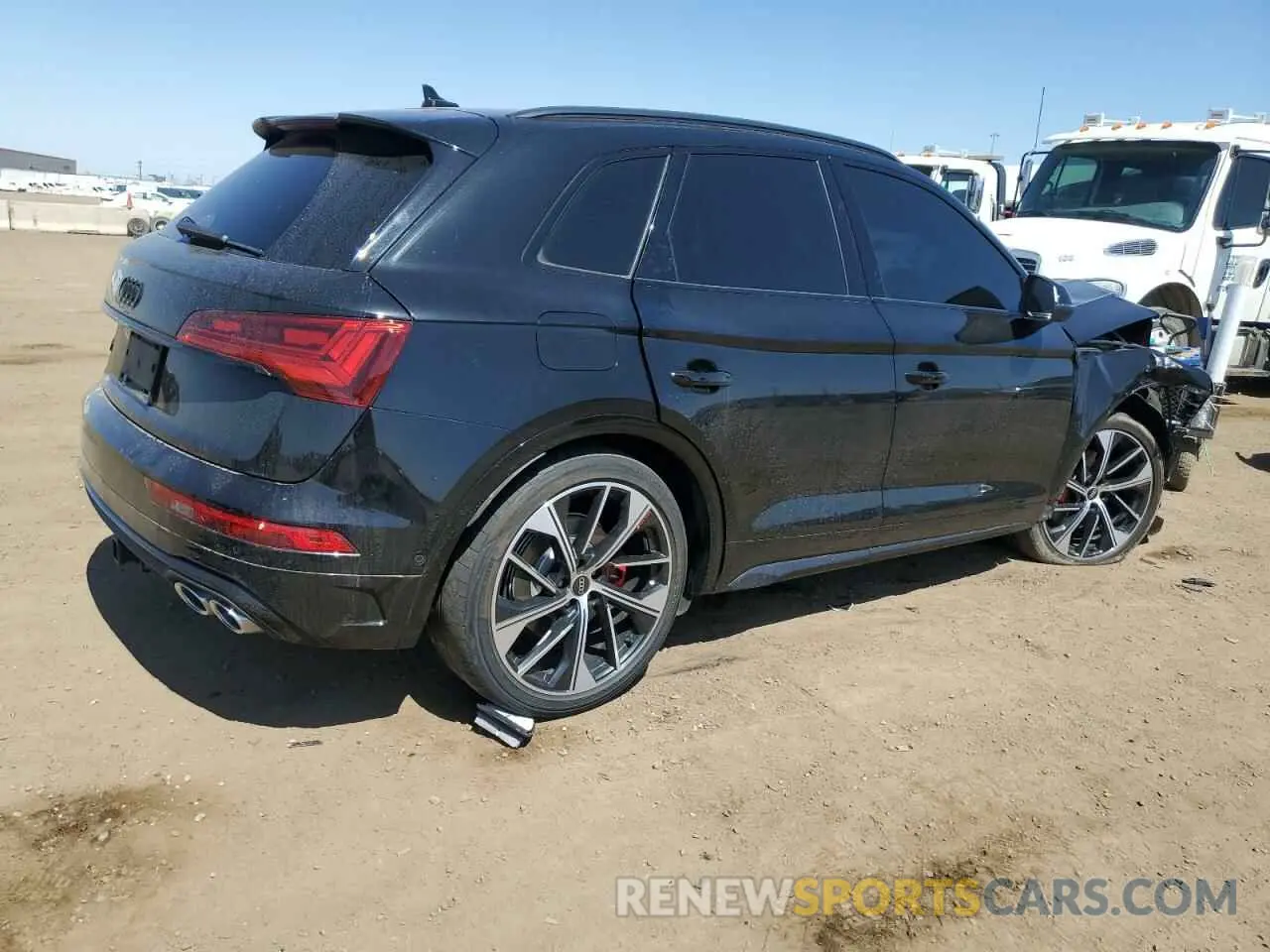 3 Photograph of a damaged car WA1C4AFY7M2047826 AUDI SQ5 2021