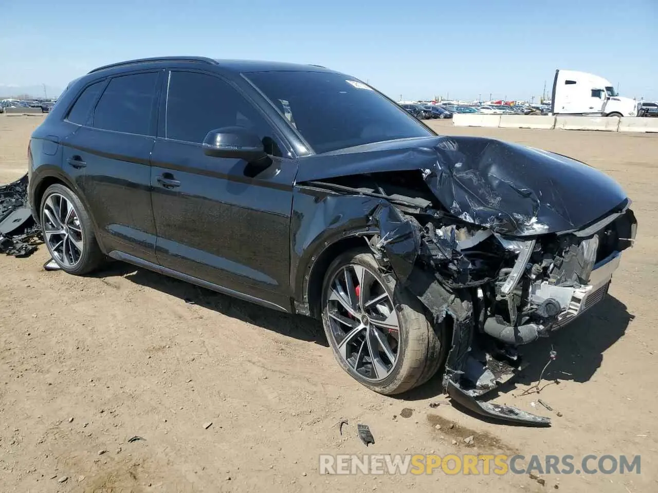 4 Photograph of a damaged car WA1C4AFY7M2047826 AUDI SQ5 2021