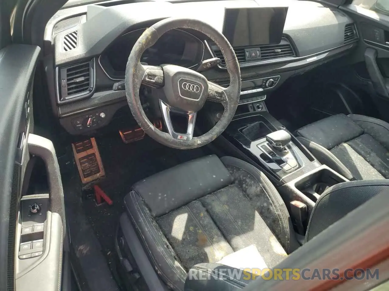 8 Photograph of a damaged car WA1C4AFY9M2008834 AUDI SQ5 2021