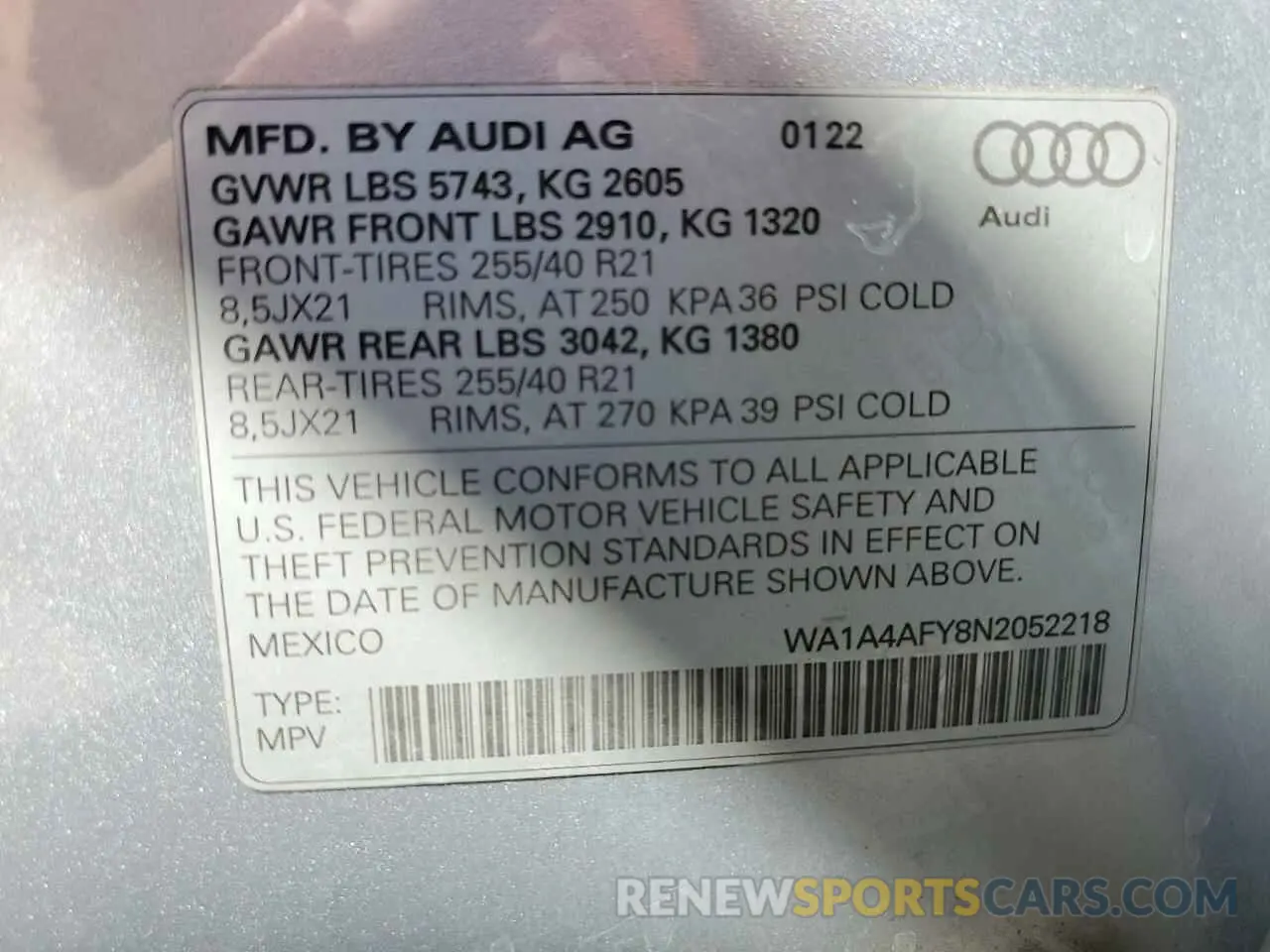 13 Photograph of a damaged car WA1A4AFY8N2052218 AUDI SQ5 2022