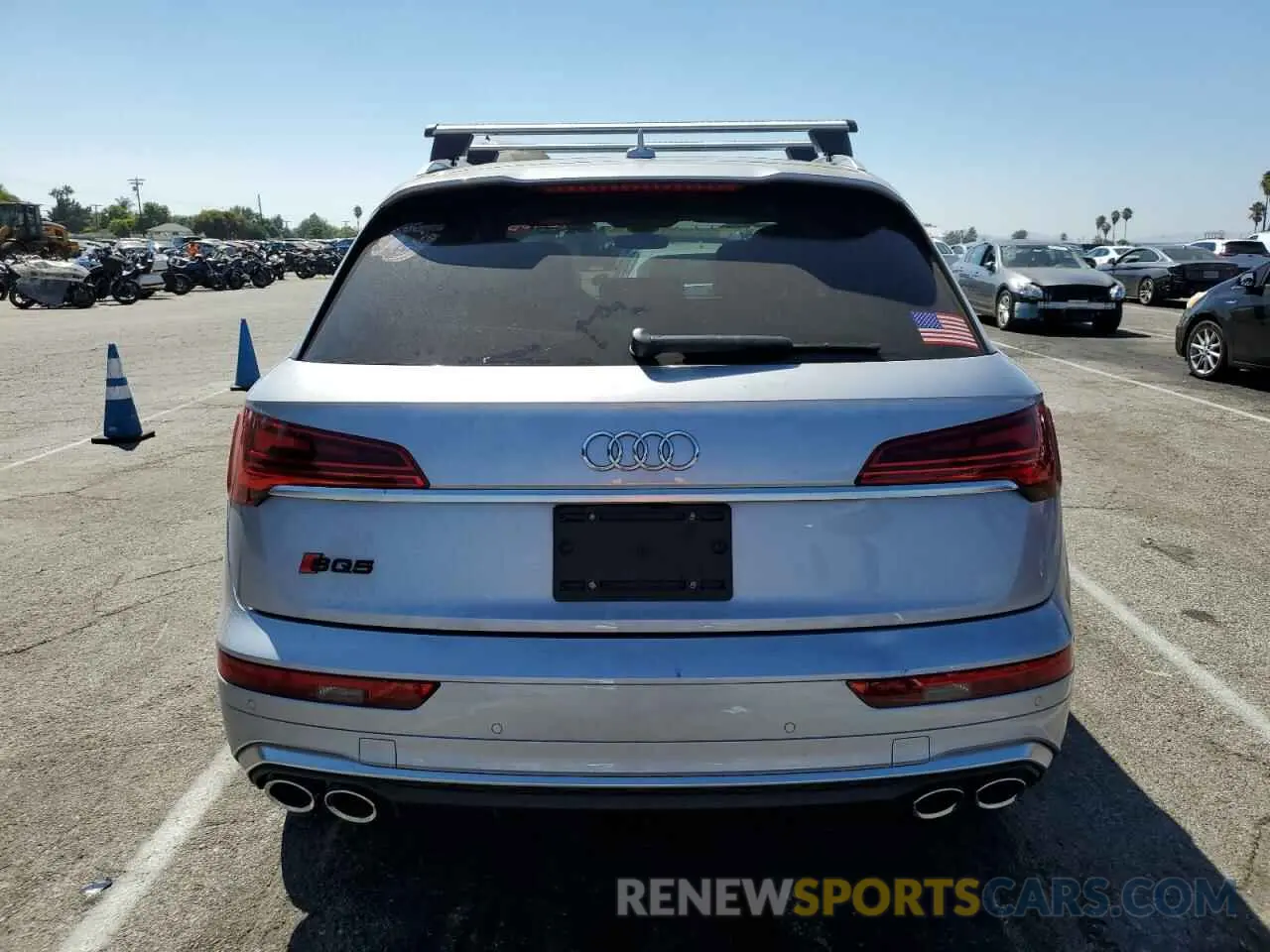 6 Photograph of a damaged car WA1A4AFY8N2052218 AUDI SQ5 2022