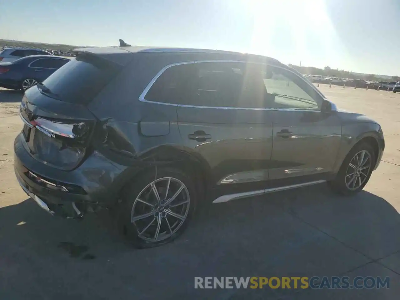 3 Photograph of a damaged car WA1A4AFYXN2102097 AUDI SQ5 2022