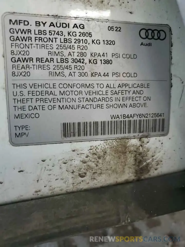 12 Photograph of a damaged car WA1B4AFY6N2125641 AUDI SQ5 2022