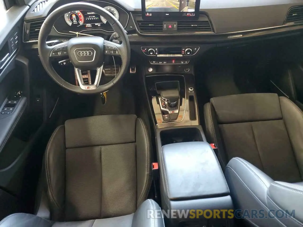 8 Photograph of a damaged car WA1B4AFY6N2125641 AUDI SQ5 2022