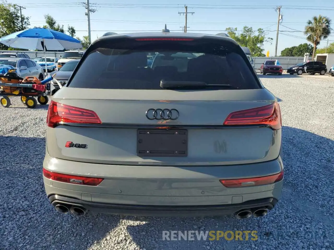 6 Photograph of a damaged car WA1B4BFY3N2096539 AUDI SQ5 2022