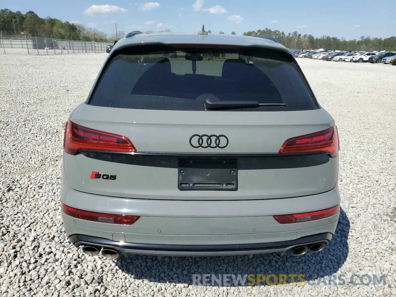 6 Photograph of a damaged car WA1C4AFY5N2098713 AUDI SQ5 2022