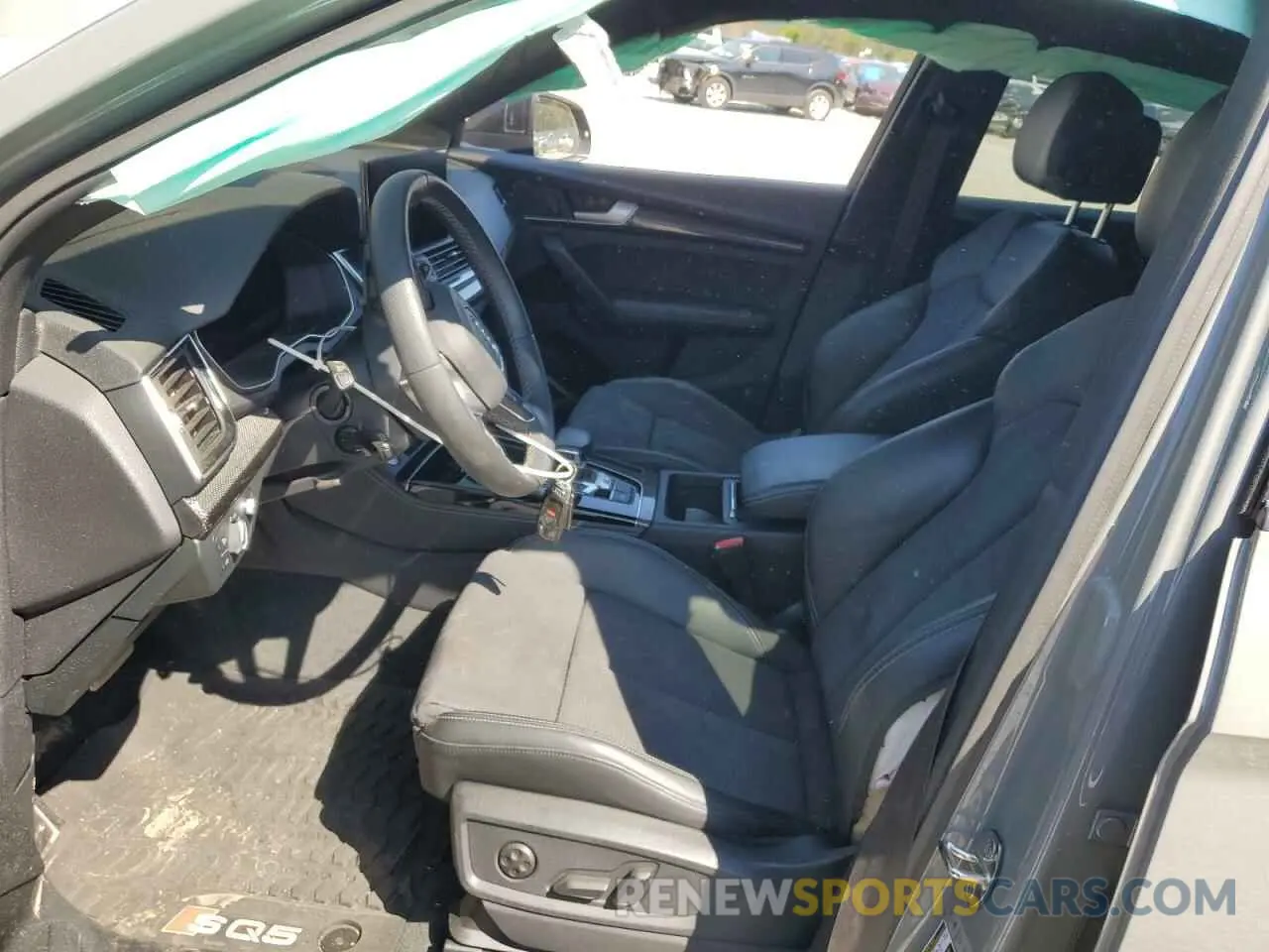 7 Photograph of a damaged car WA1C4AFY5N2098713 AUDI SQ5 2022