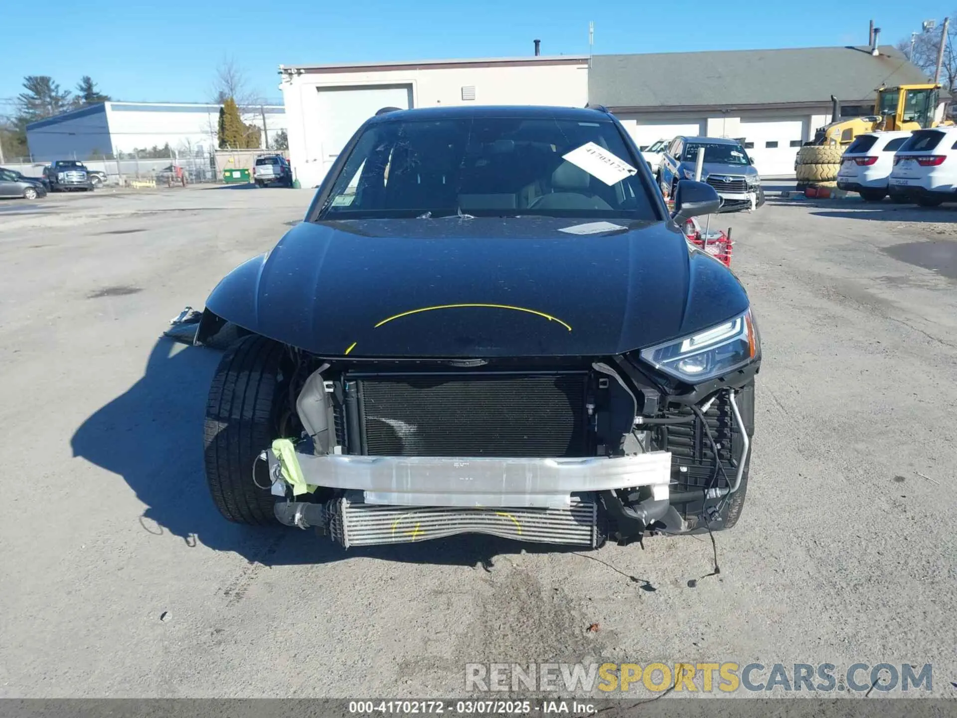 13 Photograph of a damaged car WA1B4AFY5P2037814 AUDI SQ5 2023