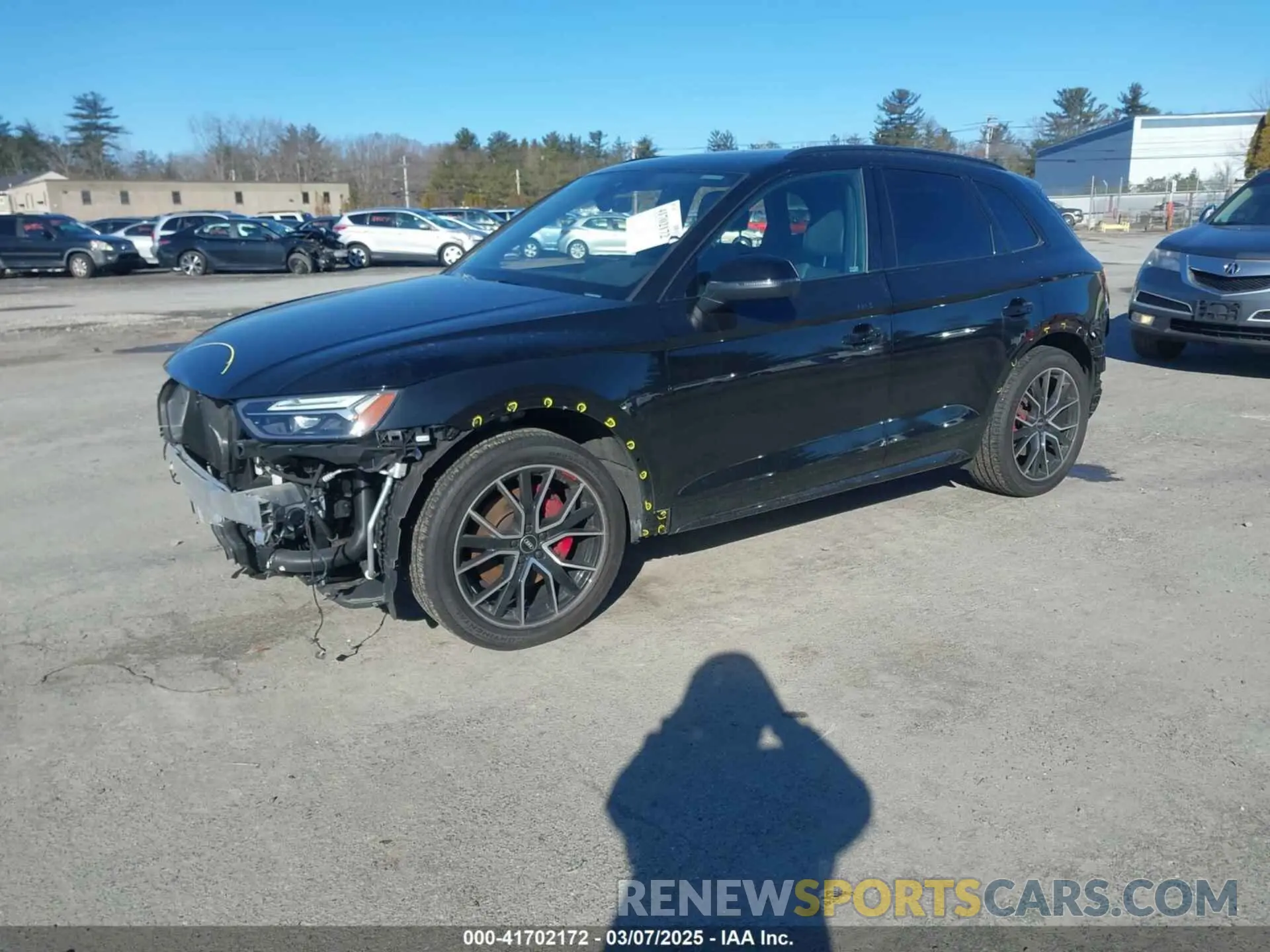 2 Photograph of a damaged car WA1B4AFY5P2037814 AUDI SQ5 2023