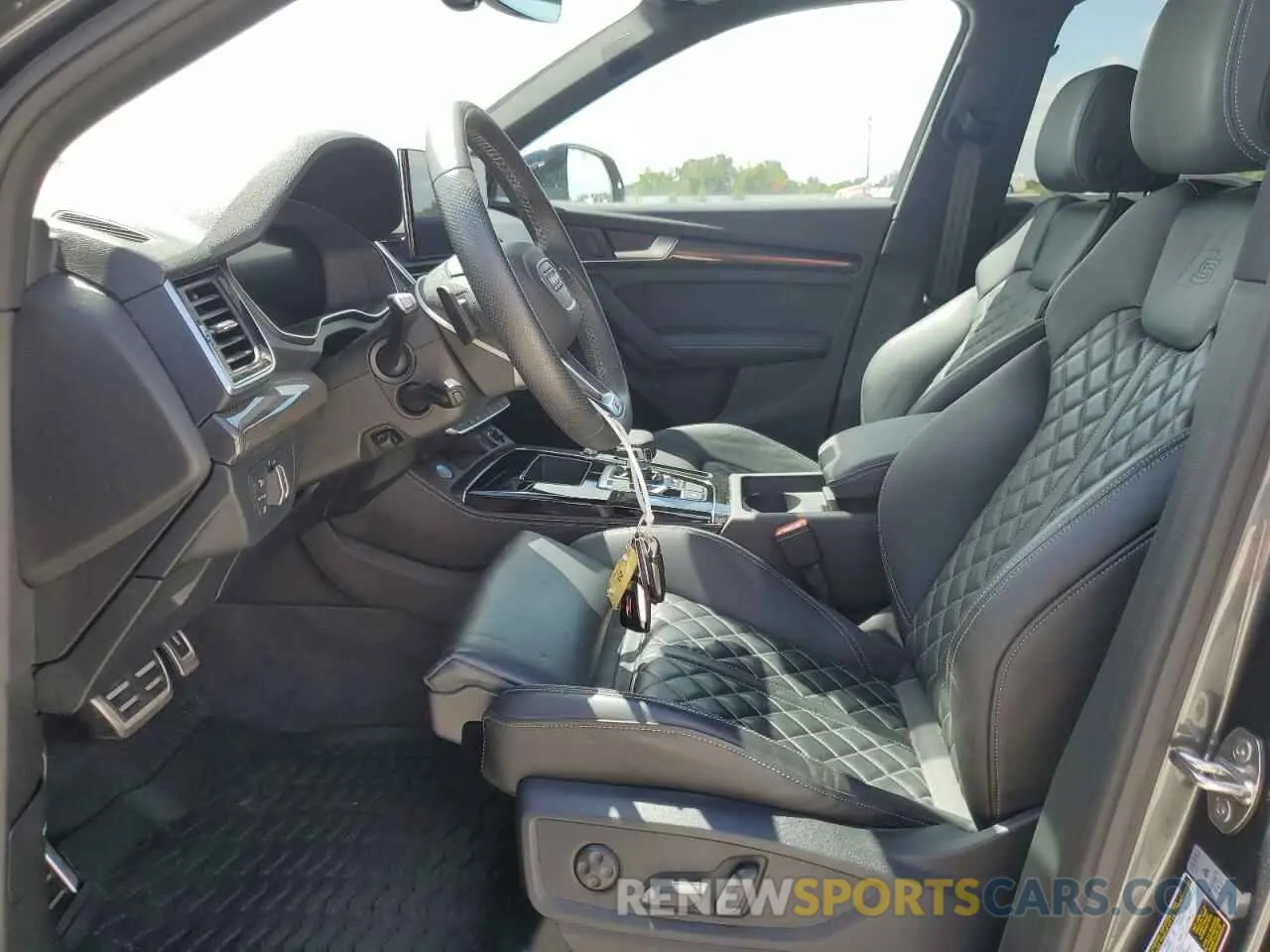 7 Photograph of a damaged car WA1B4AFY6P2081837 AUDI SQ5 2023