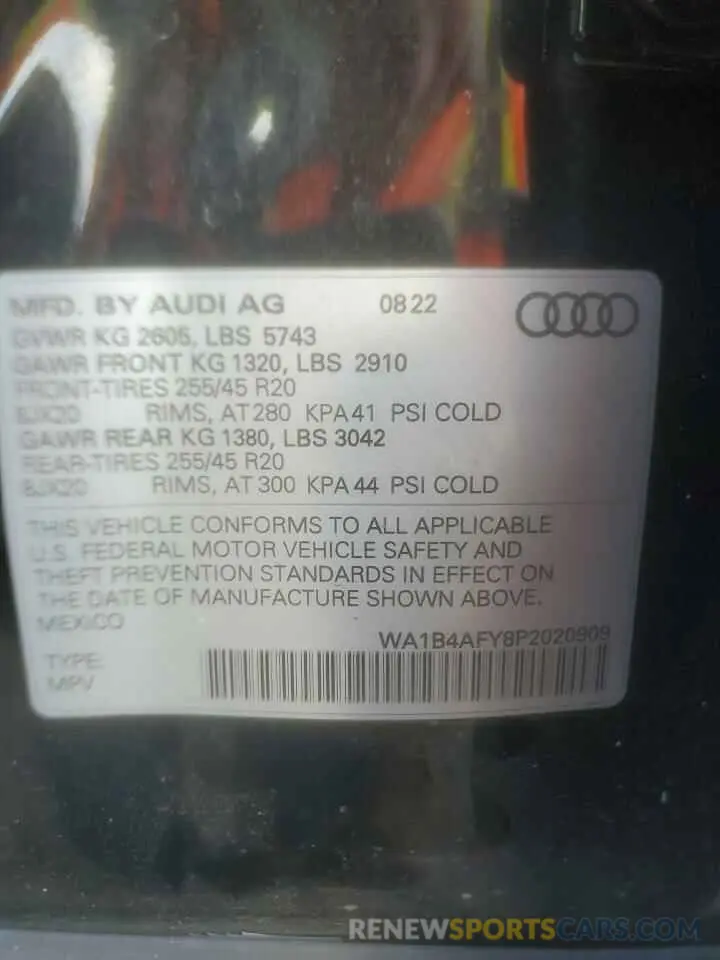13 Photograph of a damaged car WA1B4AFY8P2020909 AUDI SQ5 2023