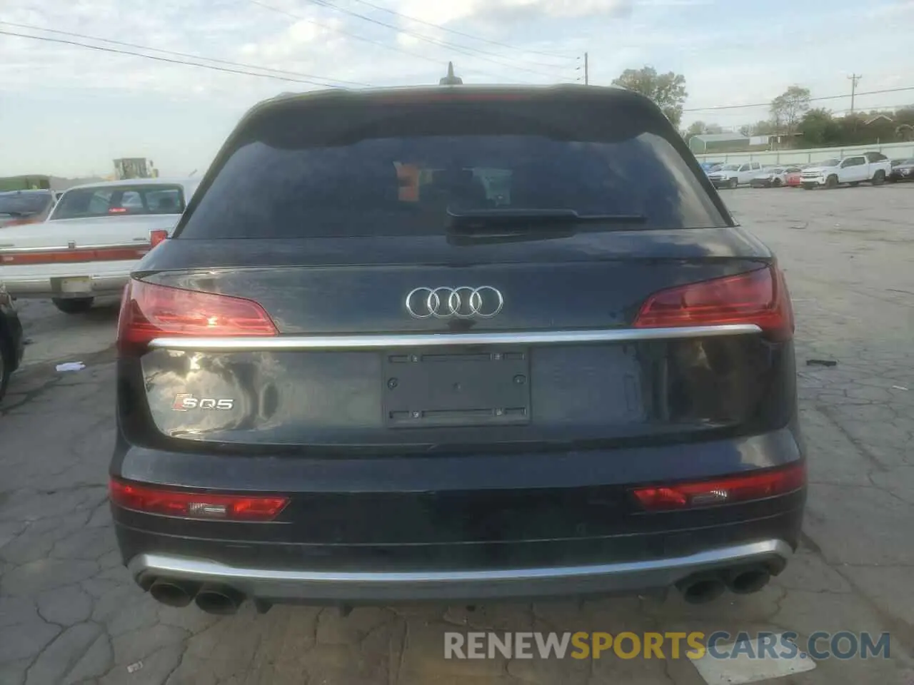 6 Photograph of a damaged car WA1B4AFY8P2020909 AUDI SQ5 2023