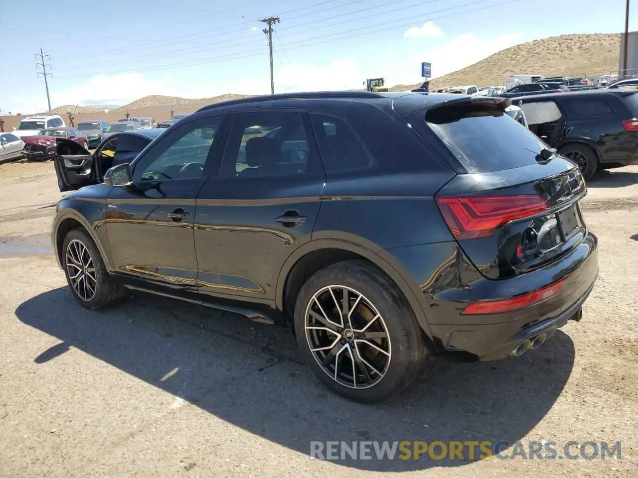 2 Photograph of a damaged car WA1B4AFY9P2079953 AUDI SQ5 2023