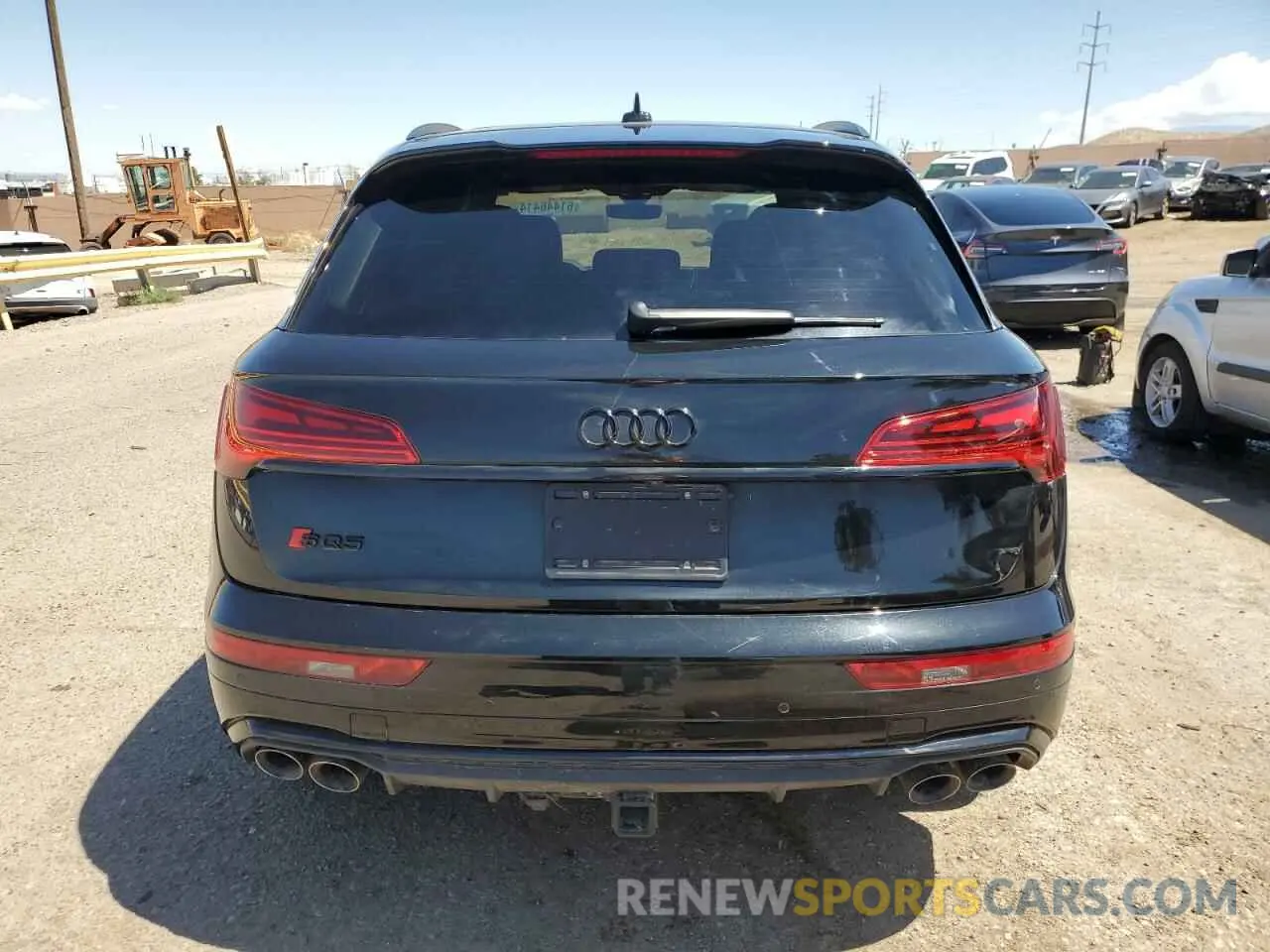 6 Photograph of a damaged car WA1B4AFY9P2079953 AUDI SQ5 2023