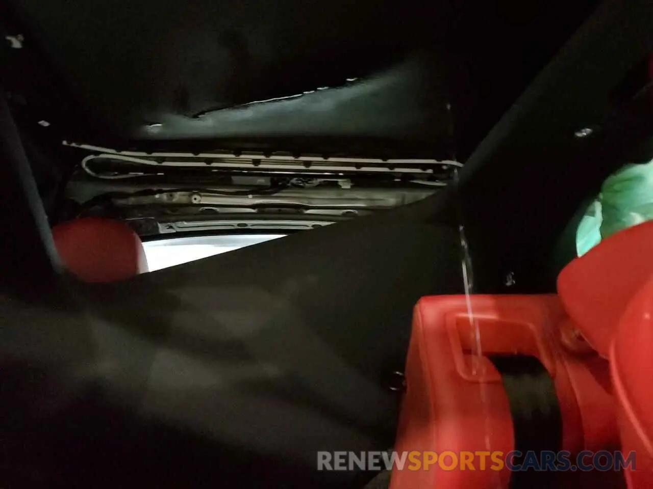 10 Photograph of a damaged car WA1B4AFY9P2129542 AUDI SQ5 2023