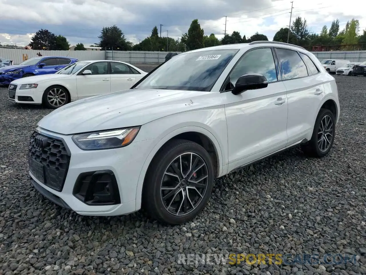 1 Photograph of a damaged car WA1B4AFYXP2146513 AUDI SQ5 2023