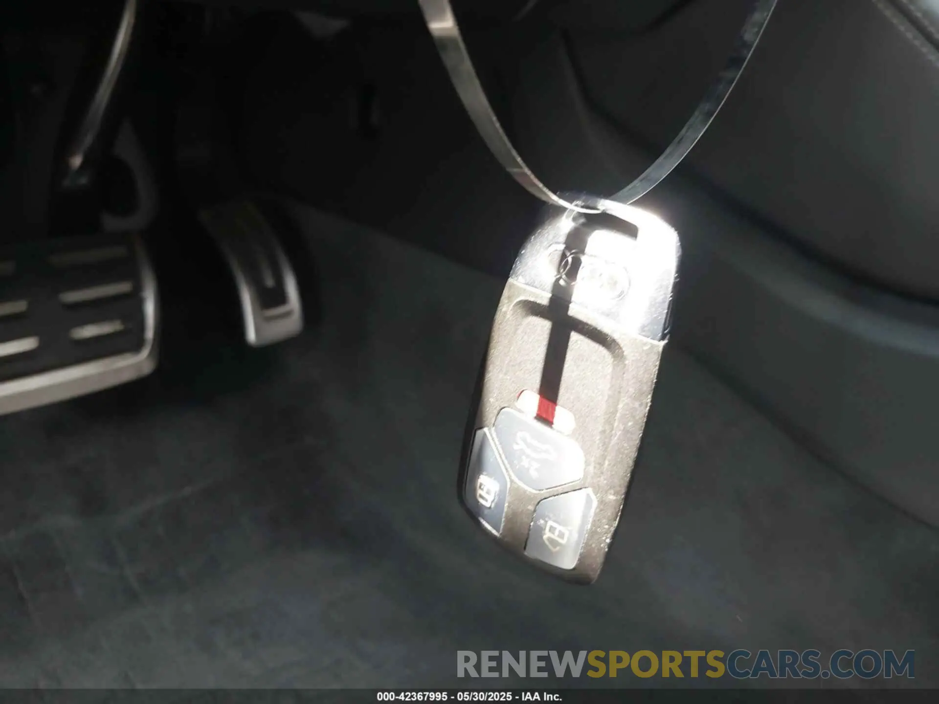 11 Photograph of a damaged car WA1C4AFY6P2082331 AUDI SQ5 2023