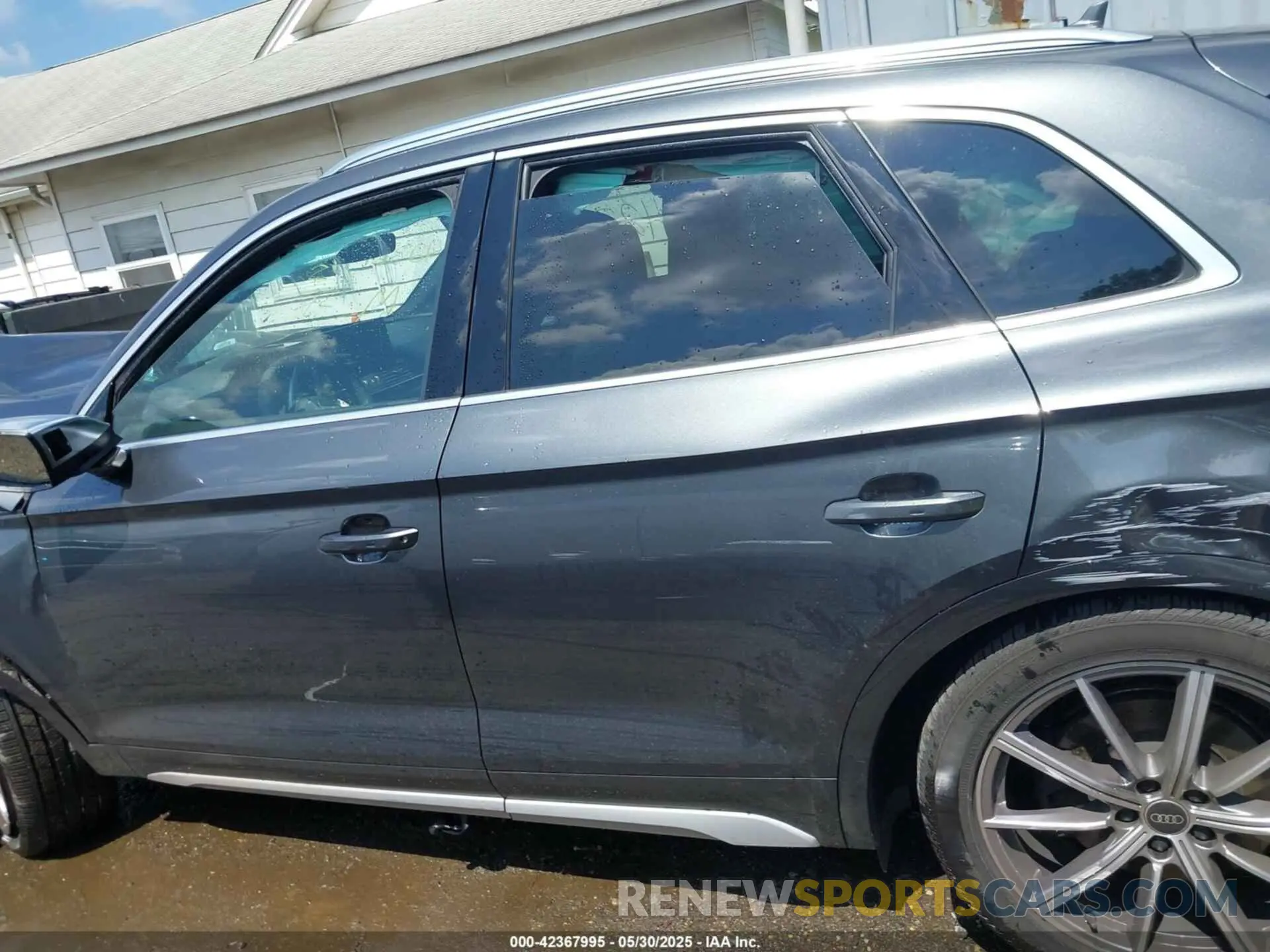 15 Photograph of a damaged car WA1C4AFY6P2082331 AUDI SQ5 2023