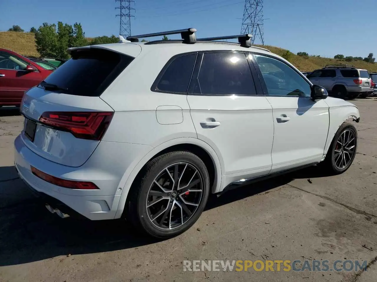 3 Photograph of a damaged car WA1C4AFY6P2133021 AUDI SQ5 2023