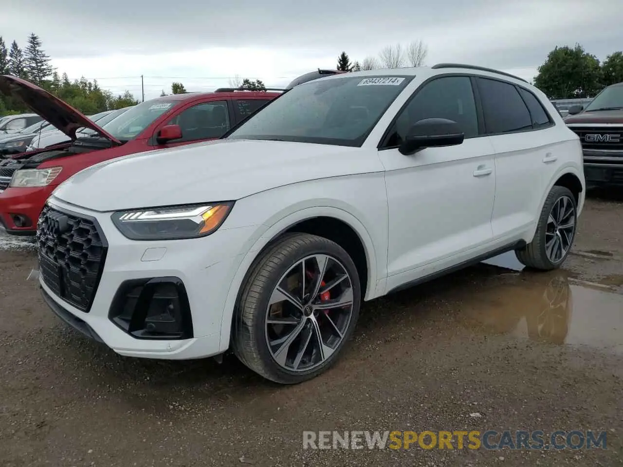 1 Photograph of a damaged car WA1C4AFY9P2014945 AUDI SQ5 2023