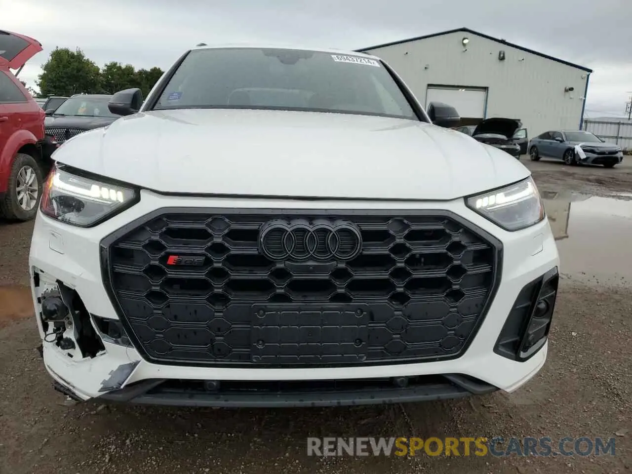 5 Photograph of a damaged car WA1C4AFY9P2014945 AUDI SQ5 2023