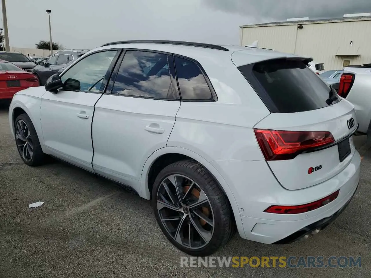 2 Photograph of a damaged car WA1C4AFYXP2167611 AUDI SQ5 2023