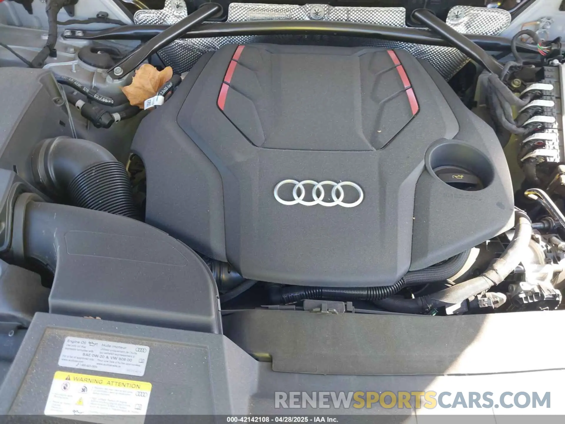 10 Photograph of a damaged car WA1A4AFYXR2128480 AUDI SQ5 2024